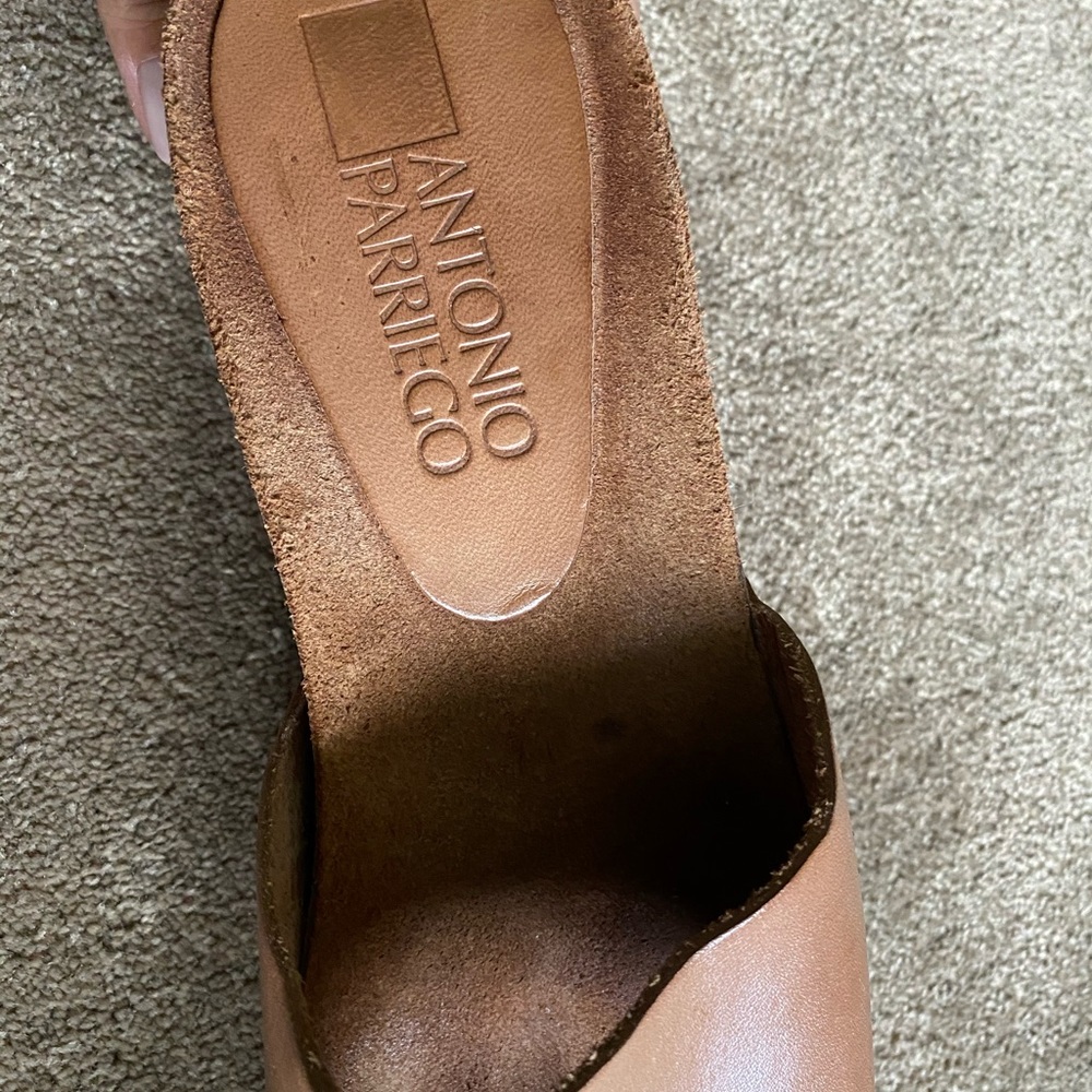 Shoes - Picture 2 of 3
